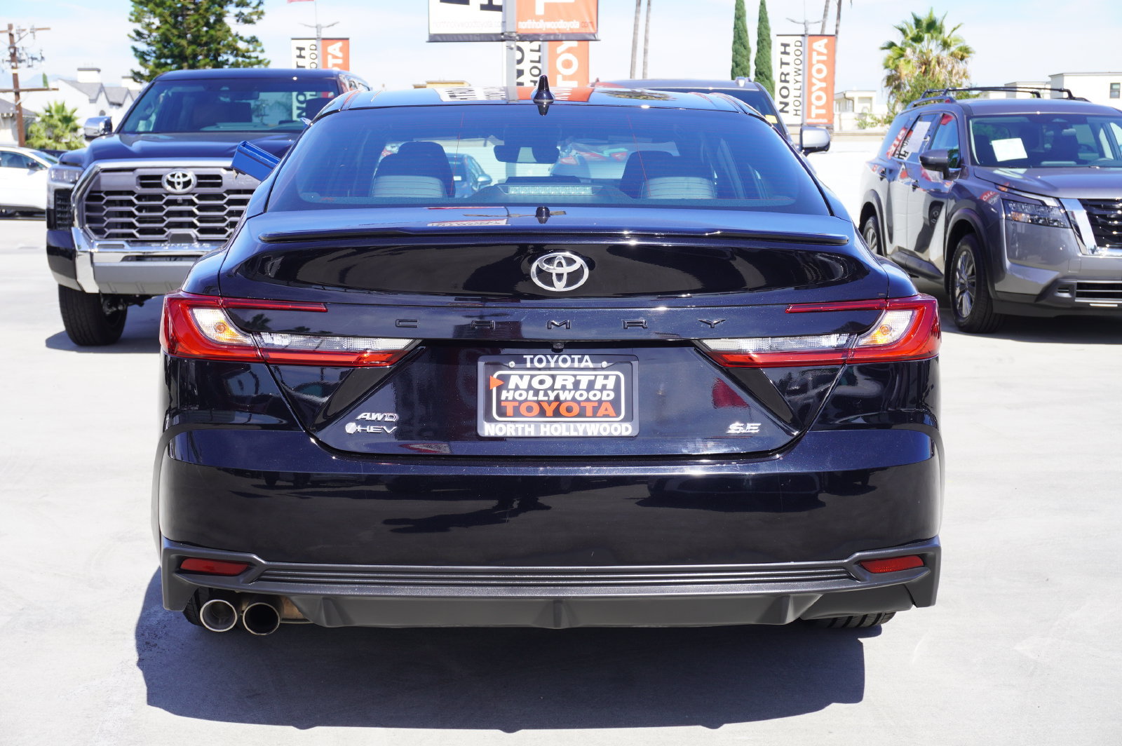 Certified 2025 Toyota Camry SE w/ Convenience Package AWD/4WD image 6