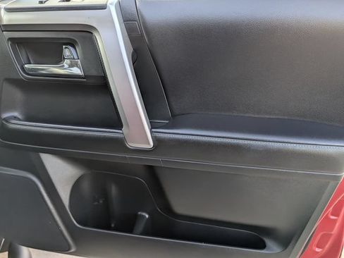 Used 2024 Toyota 4Runner SR5 Premium w/ Moonroof Package RWD image 37