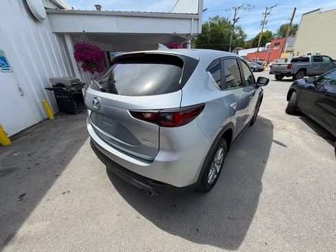 Used 2023 MAZDA CX-5 AWD 2.5 S image 5