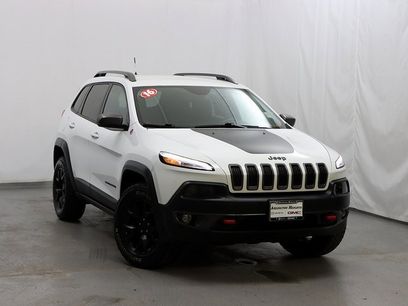 Used 2016 Jeep Cherokee Trailhawk w/ Leather Interior Group