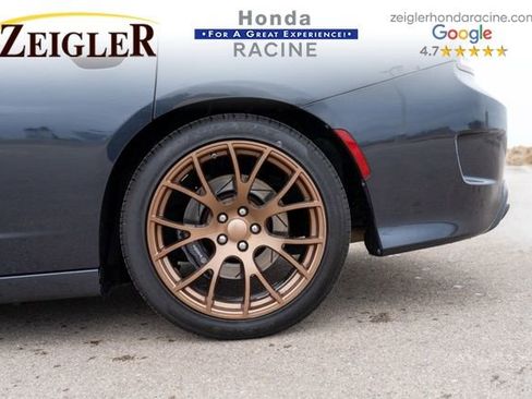 Used 2018 Dodge Charger R/T Scat Pack image 12