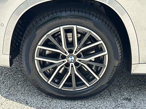 Used 2025 BMW X1 xDrive28i AWD/4WD image 13
