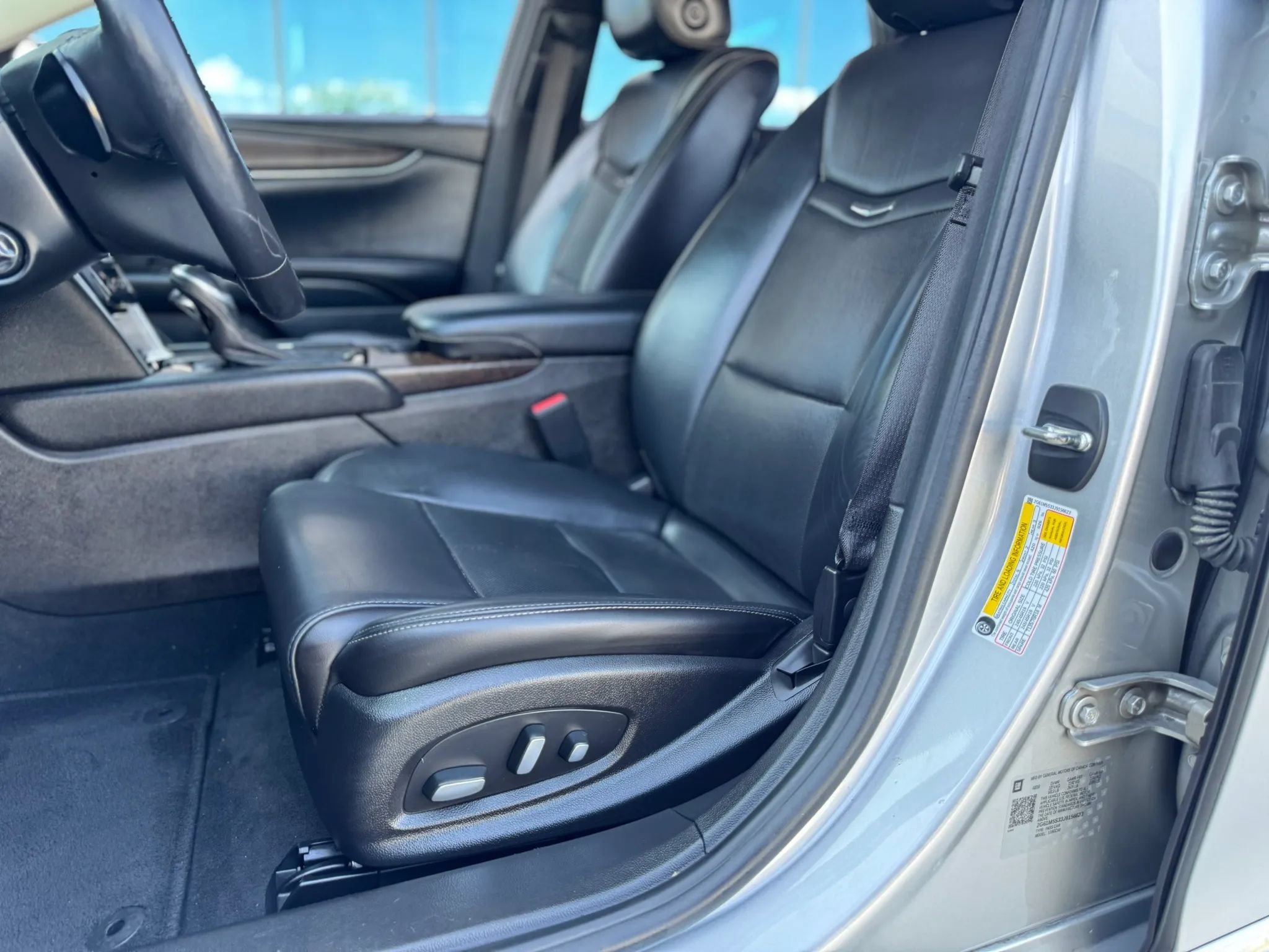 Used 2018 Cadillac XTS Luxury FWD image 4