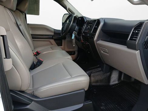 Used 2022 Ford F250 XL w/ Power Equipment Group RWD image 24