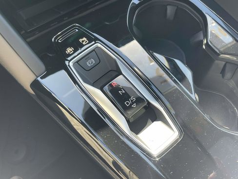 Certified 2025 Audi Q5 Prestige AWD/4WD image 30
