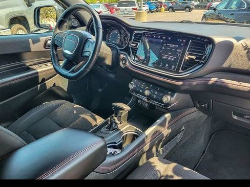 Used 2025 Dodge Durango GT AWD/4WD image 30