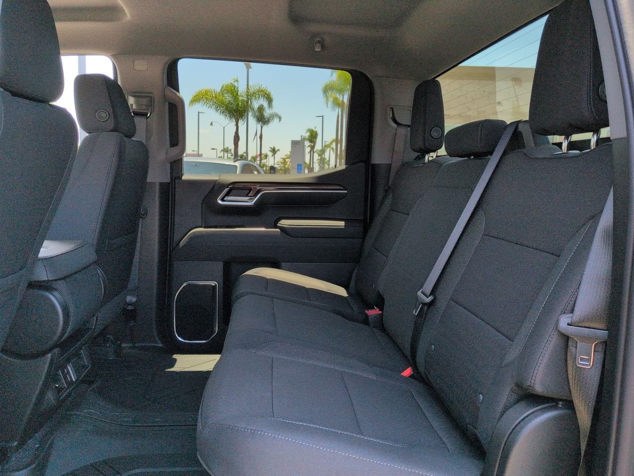 New 2026 Chevrolet Silverado 1500 RST w/ LPO, Dark Essentials Package AWD/4WD image 26