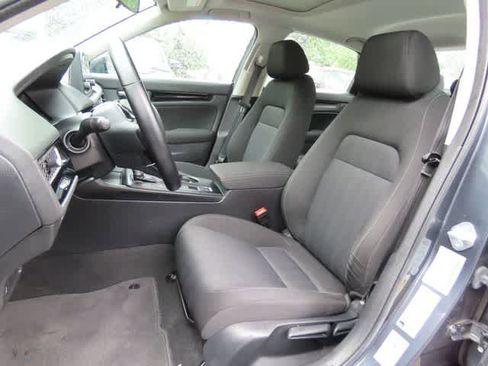 Used 2023 Honda Civic EX image 11