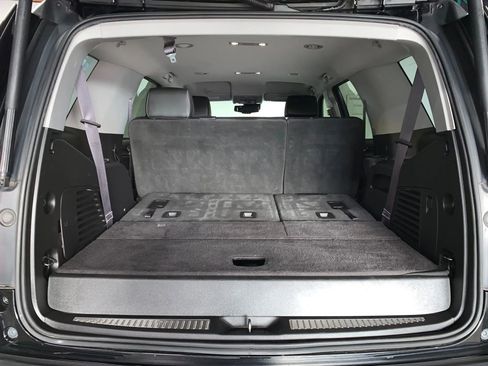 Used 2017 Chevrolet Tahoe LT image 31