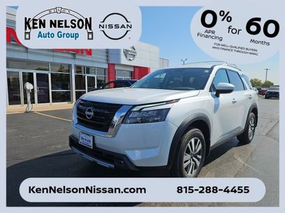 New 2025 Nissan Pathfinder SL