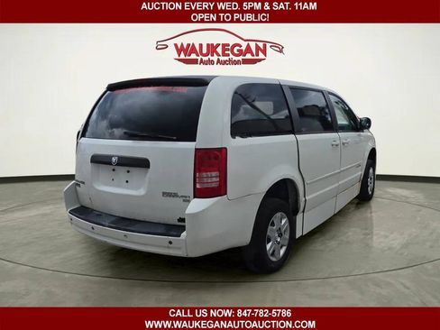 Used 2009 Dodge Grand Caravan SE w/ Climate Group FWD image 5