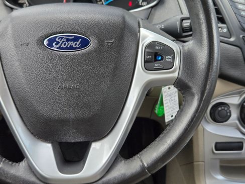 Used 2016 Ford Fiesta SE FWD image 22