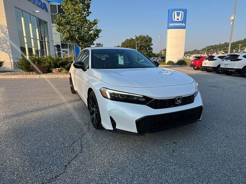 New 2025 Honda Civic Sport image 2