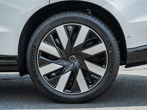 New 2026 Volvo EX90 Ultra AWD/4WD image 18