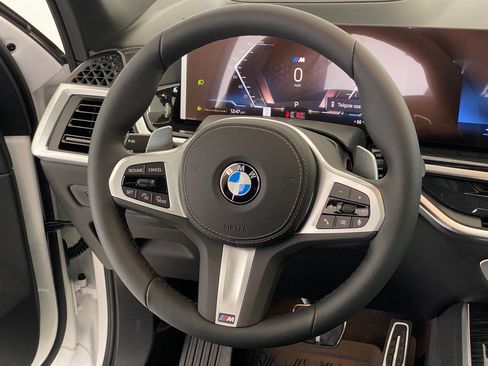 New 2026 BMW X5 xDrive40i w/ M Sport Package image 17