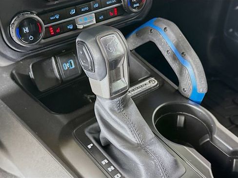 Used 2023 Ford Bronco Outer Banks image 17