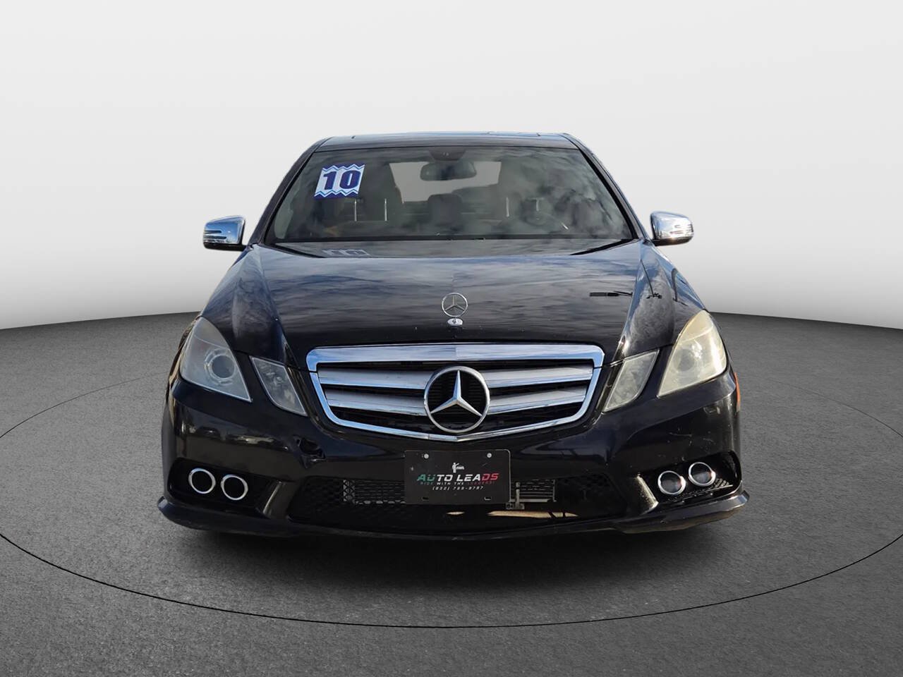 Used 2010 Mercedes-Benz E 350 Sedan image 3
