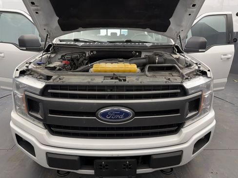 Used 2018 Ford F150 XLT w/ Equipment Group 302A Luxury image 15