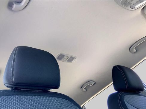 Used 2018 Kia Soul + FWD image 14
