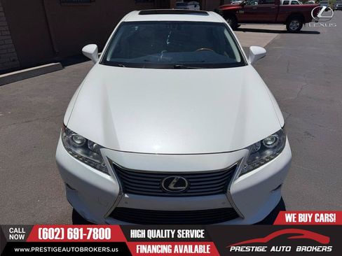 Used 2013 Lexus ES 300h w/ Luxury Pkg FWD image 1