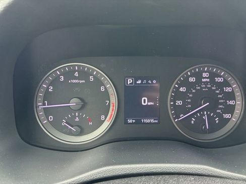 Used 2018 Hyundai Tucson Value AWD/4WD image 5