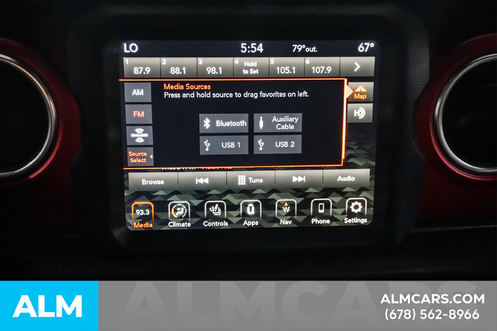 Used 2023 Jeep Wrangler Unlimited Rubicon w/ LED Lighting Group AWD/4WD image 26