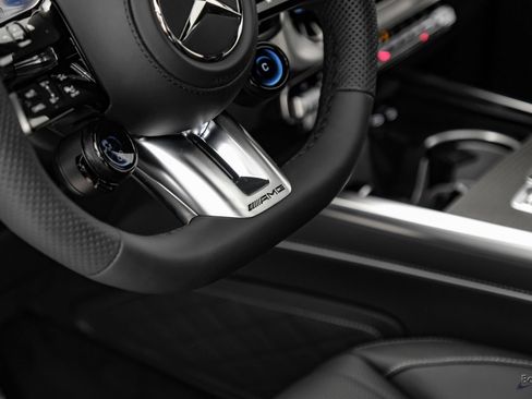 Used 2027 Mercedes-Benz G 63 AMG 4MATIC image 46