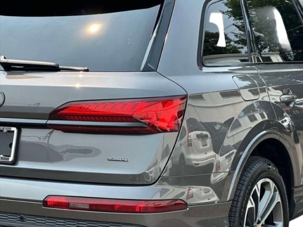 New 2026 Audi Q7 2.0T Premium AWD/4WD image 12