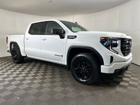 Used 2024 GMC Sierra 1500 Elevation w/ Max Trailering Package image 2