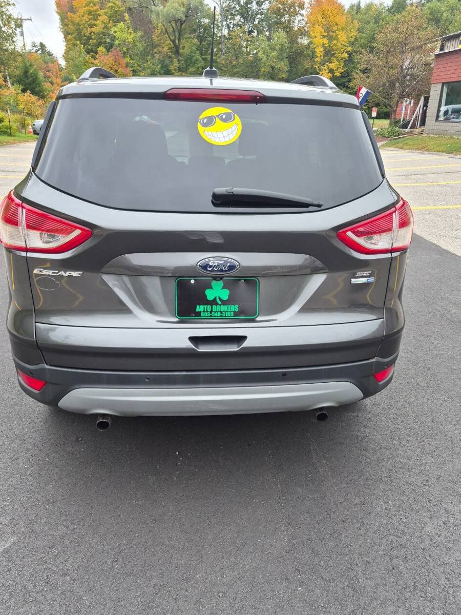 Used 2016 Ford Escape SE w/ Equipment Group 201A AWD/4WD image 4
