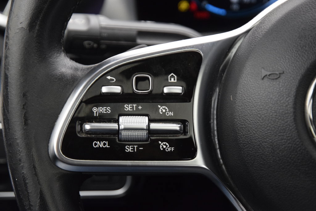 Used 2023 Mercedes-Benz CLA 250 image 24