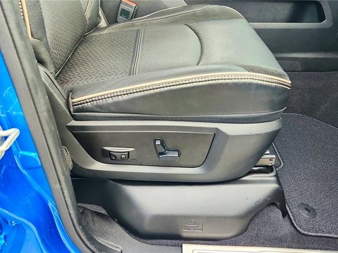 Used 2020 RAM 2500 Laramie image 29