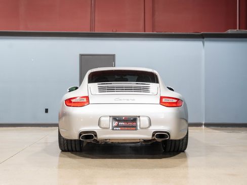 Used 2009 Porsche 911 Carrera RWD image 5