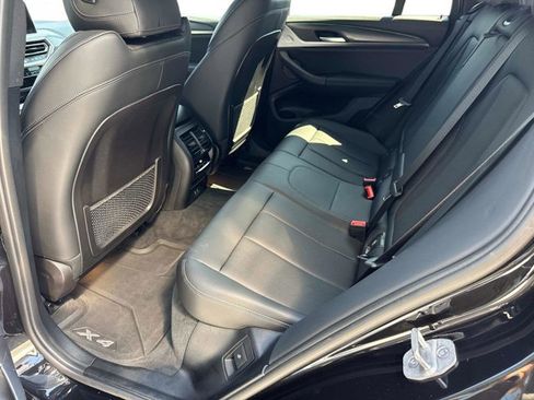 Used 2023 BMW X4 xDrive30i w/ M Sport Package AWD/4WD image 15