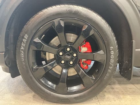 Used 2022 Ford Explorer ST w/ Equipment Group 401A image 9