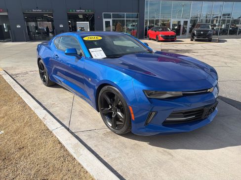 Used 2016 Chevrolet Camaro LT w/ RS Package image 3