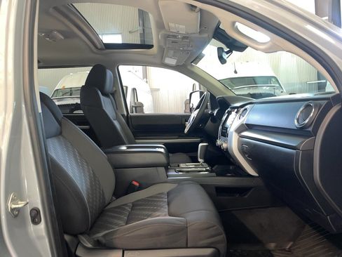 Used 2020 Toyota Tundra SR5 AWD/4WD image 14
