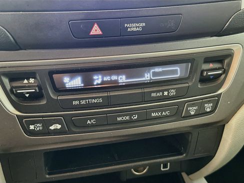 Used 2019 Honda Pilot LX image 22