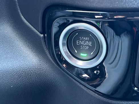 New 2026 GMC Sierra 1500 SLE image 19