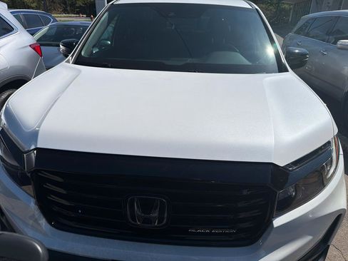 Used 2023 Honda Ridgeline Black Edition image 2