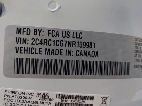 Used 2022 Chrysler Voyager LX FWD image 33