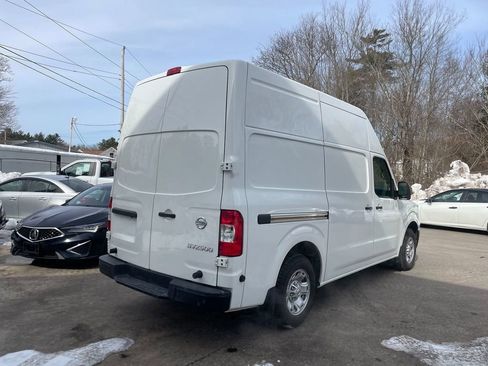 Used 2021 Nissan NV 2500 SV RWD image 5