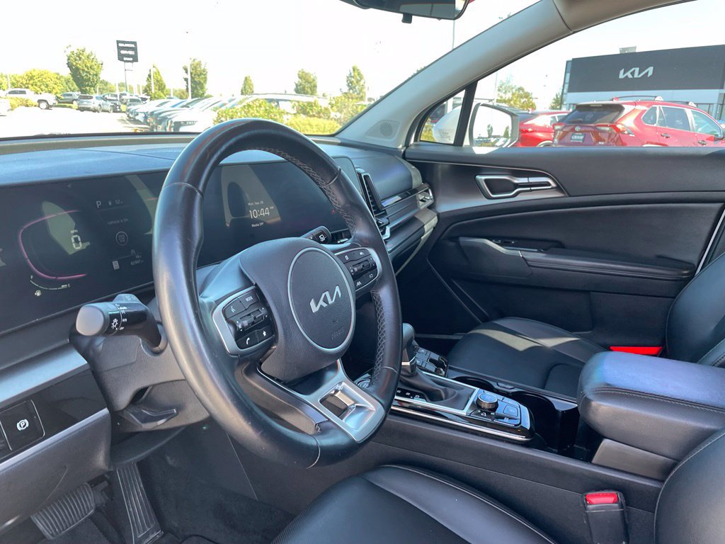 Used 2024 Kia Sportage EX FWD image 10