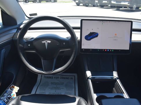 Used 2022 Tesla Model 3 Long Range AWD/4WD image 19