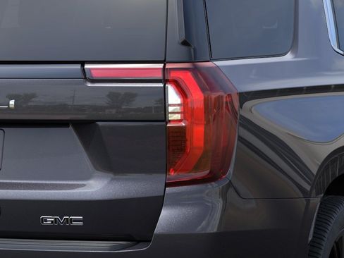 New 2026 GMC Yukon Denali Ultimate AWD/4WD image 12