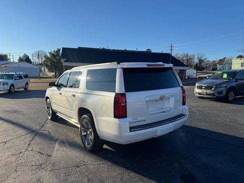 Used 2016 Chevrolet Suburban LTZ image 5