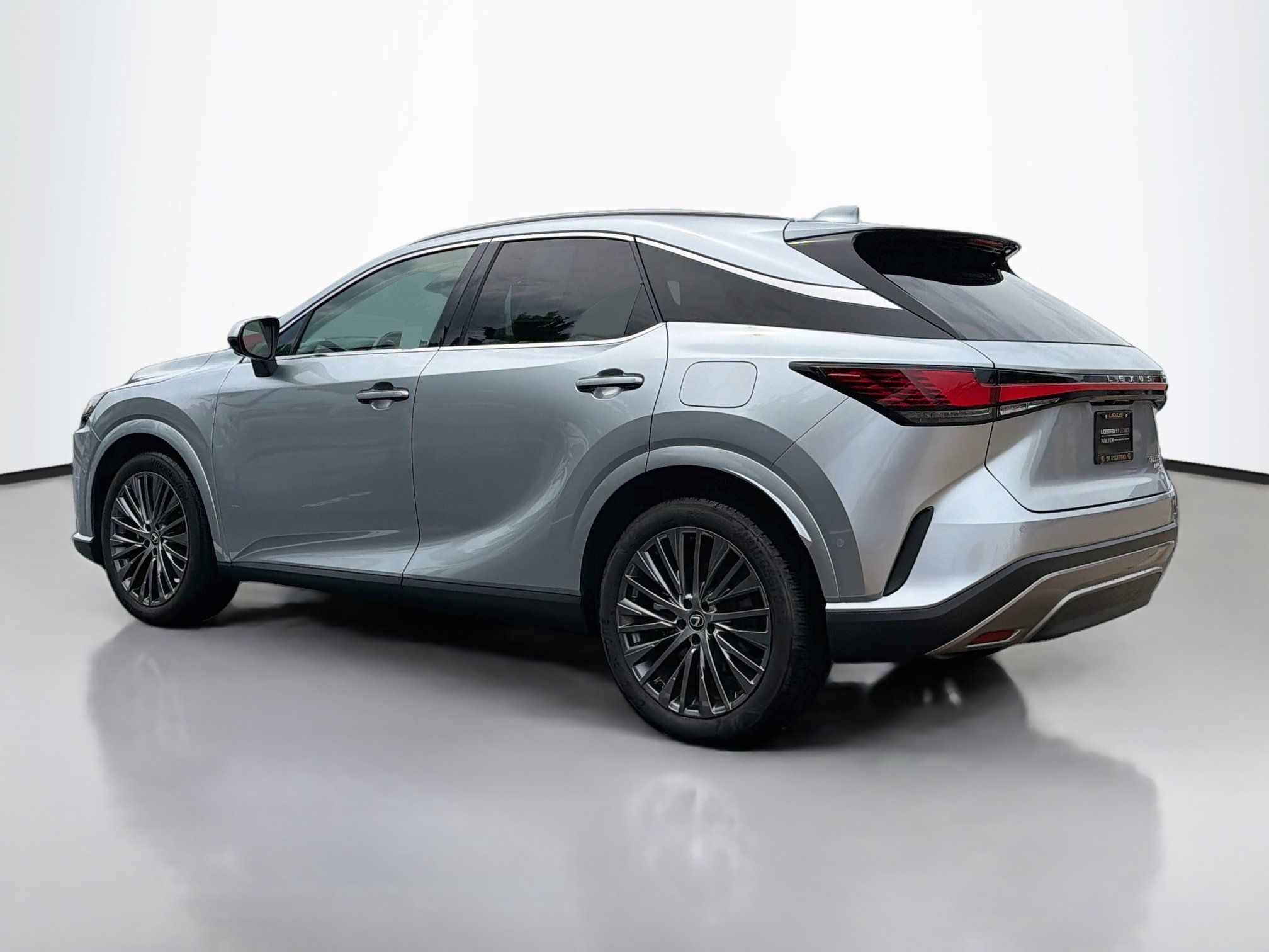 Certified 2024 Lexus RX 350 AWD w/ Convenience Package image 4