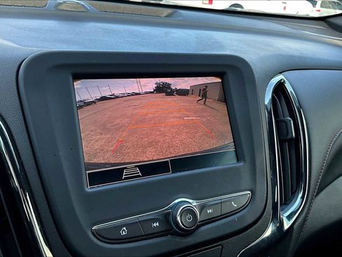 Certified 2023 Chevrolet Equinox RS image 47