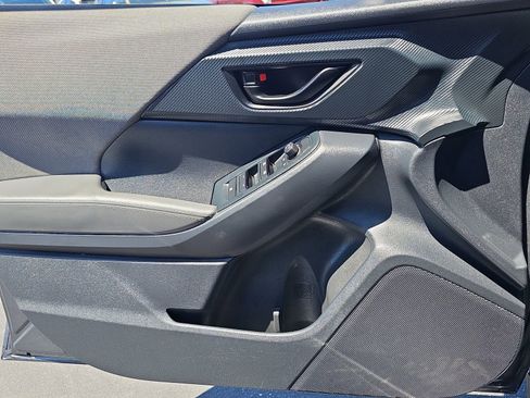 Certified 2024 Subaru Crosstrek 2.0i Premium w/ Crosstrek Mirror Package AWD/4WD image 27