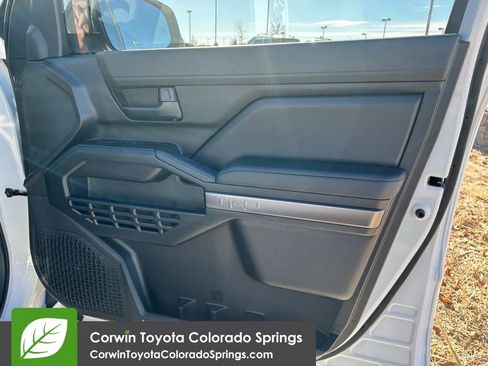 New 2025 Toyota 4Runner TRD Off-Road image 31